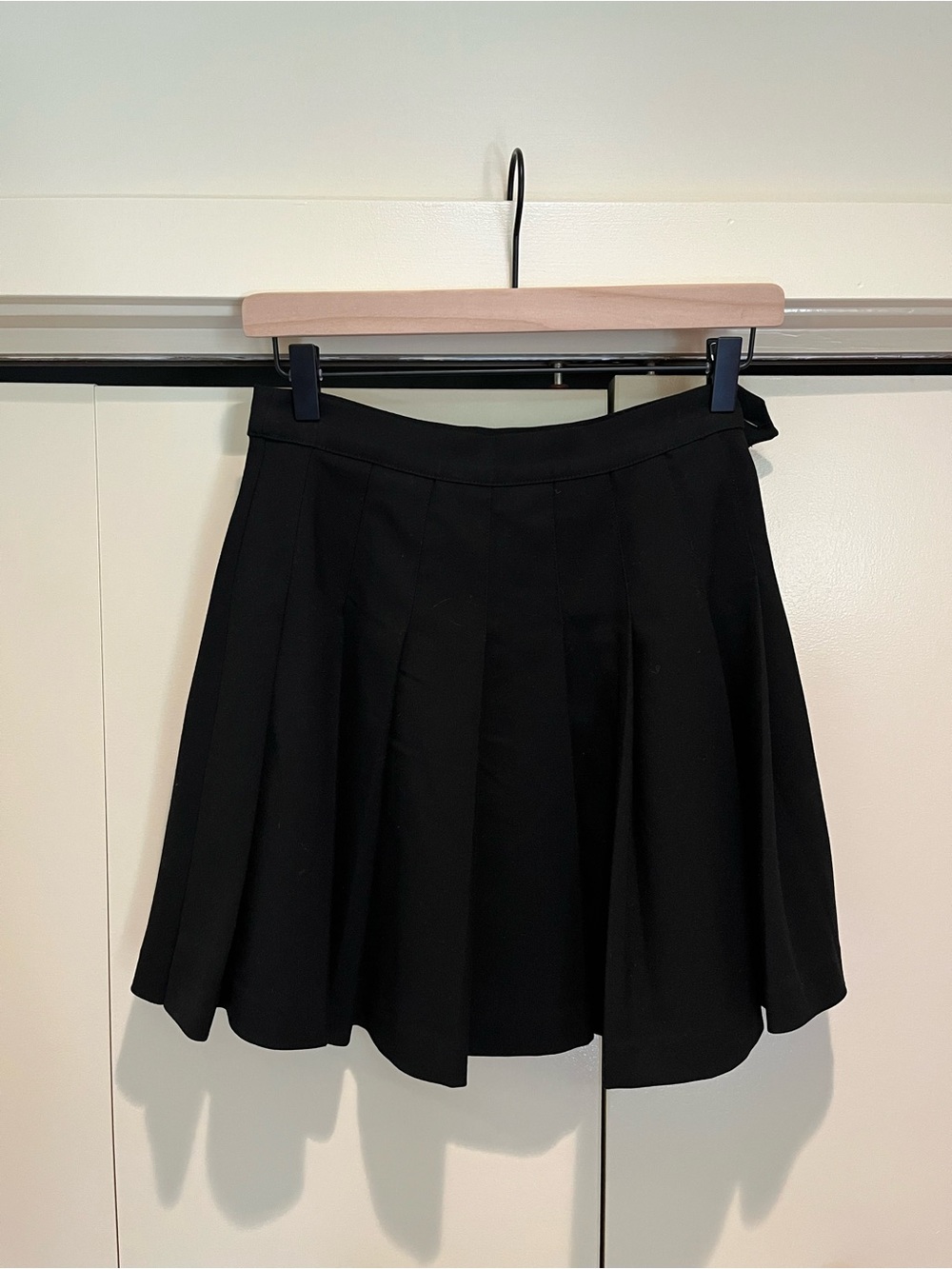 GAP Black Circle Skirt